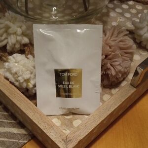 Tom Ford Eau de Soleil Blanc Sample - Gold and White
